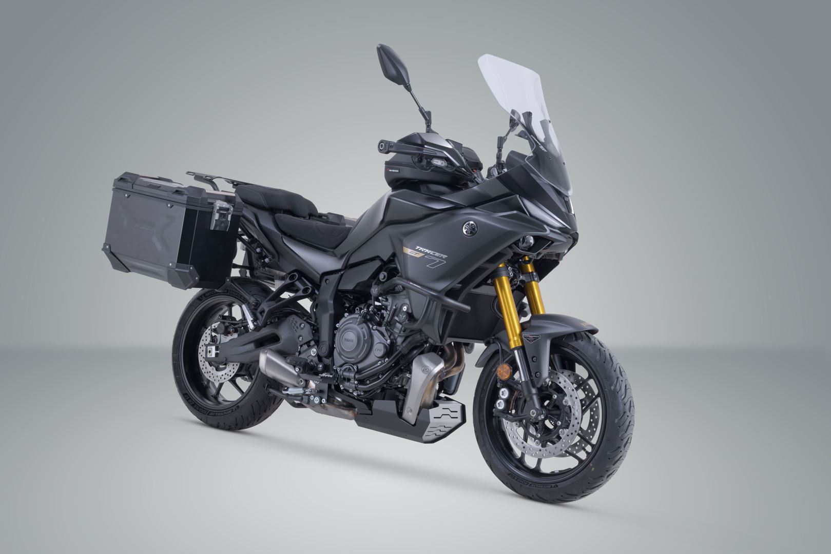 TRAX ADV aluminium case system Black. 45/45 l. Yamaha Tracer 7 / GT (25-).