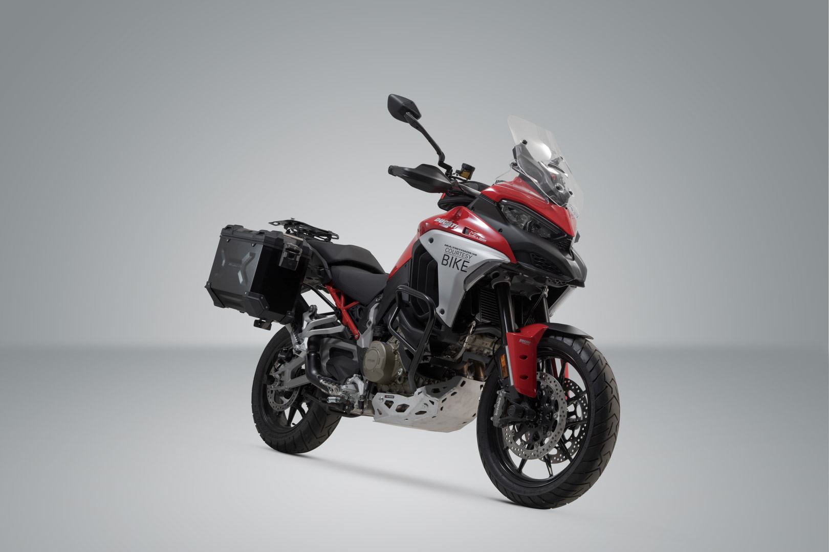 TRAX ADV aluminum case system US model Silver. 37/37 l. Ducati Multistrada V4 (20-).