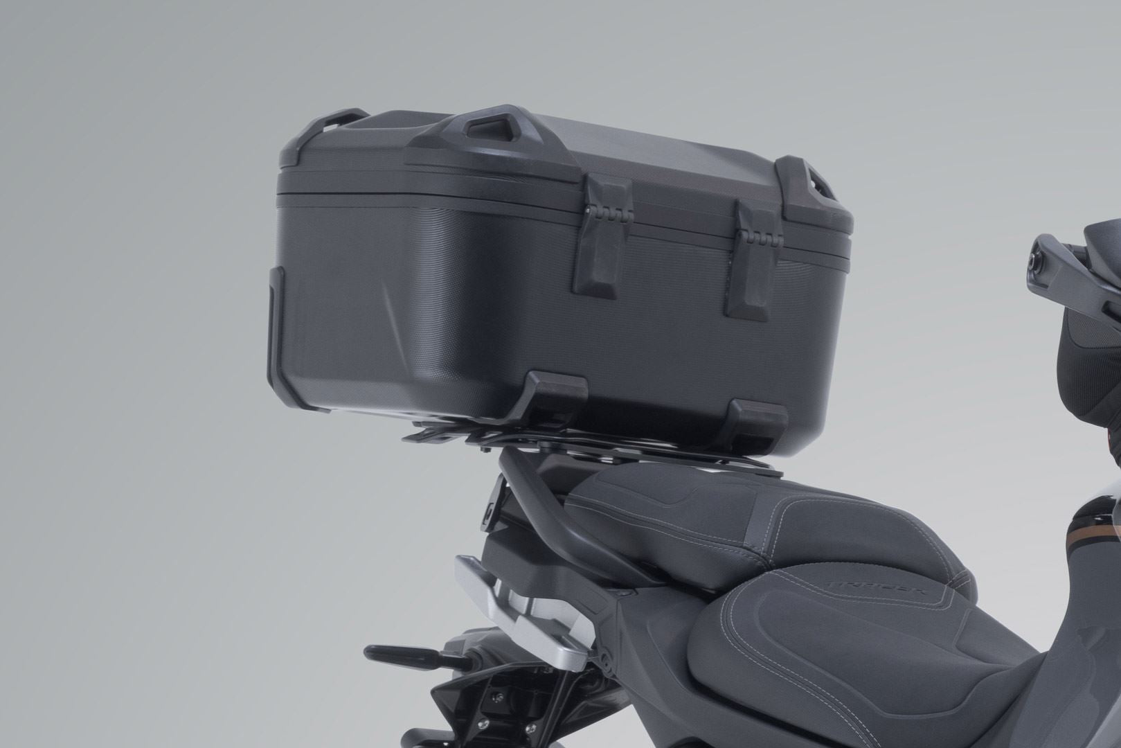 Adventure set DUSC Black. Yamaha Tracer 9 models (20-).