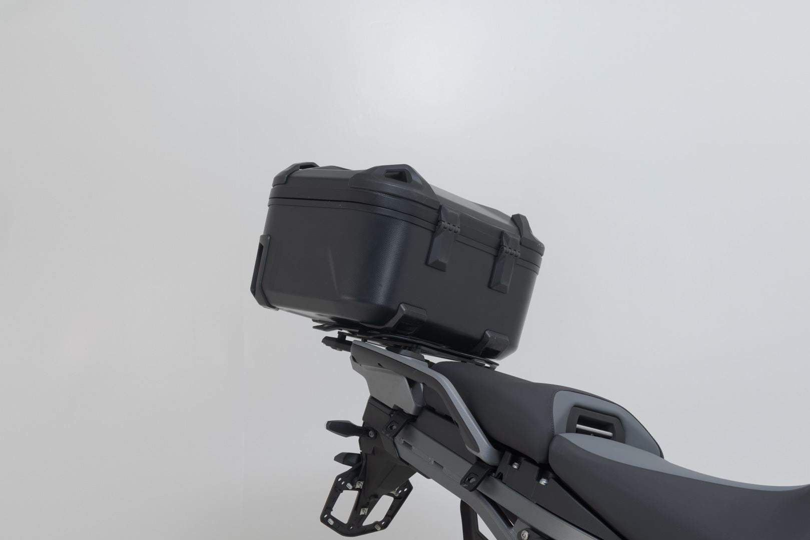 Adventure set DUSC Black. BMW R 1300 GS . BMW top case holder.