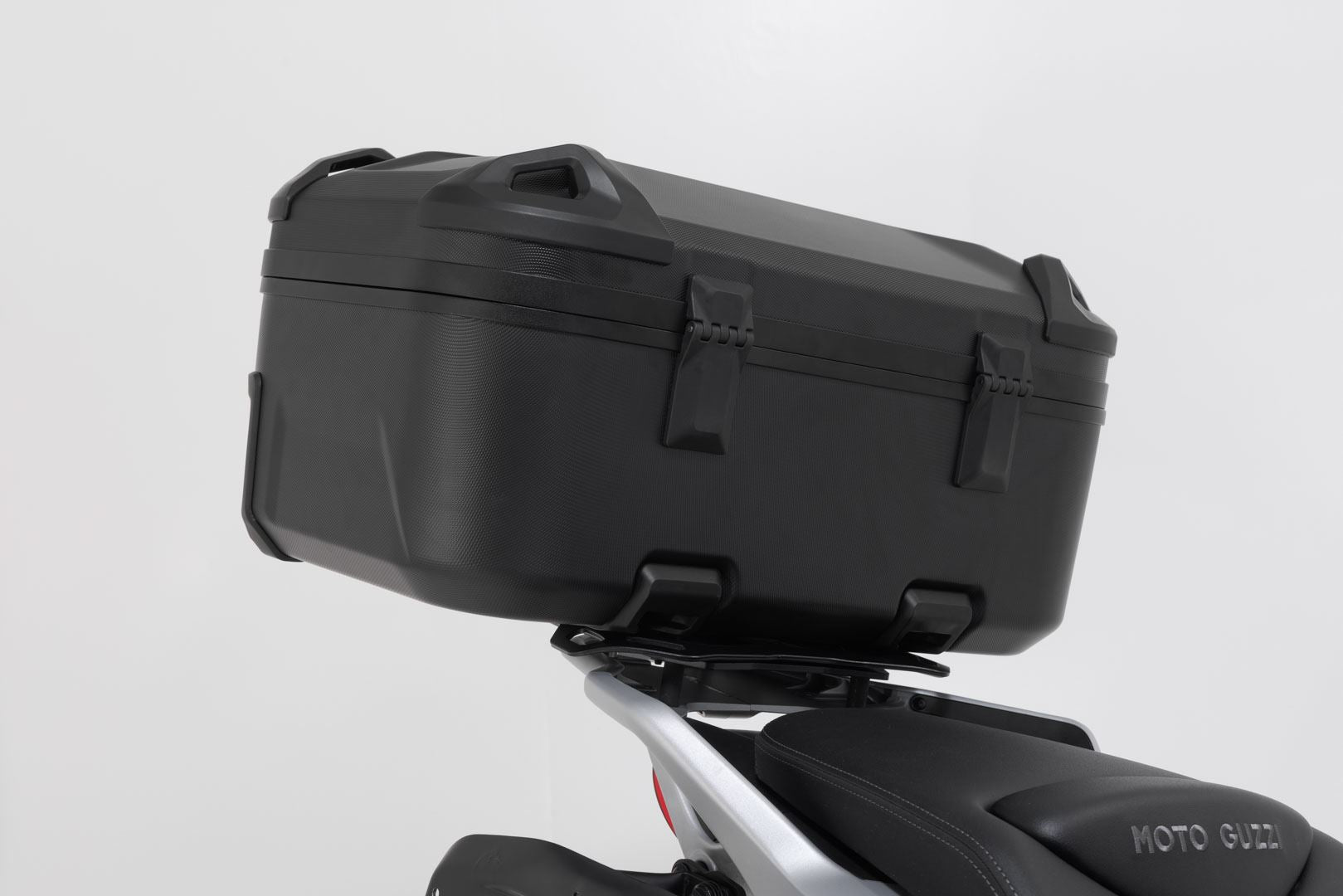 DUSC XL top case system Black. 55 l. Moto Guzzi V85 TT (24-).