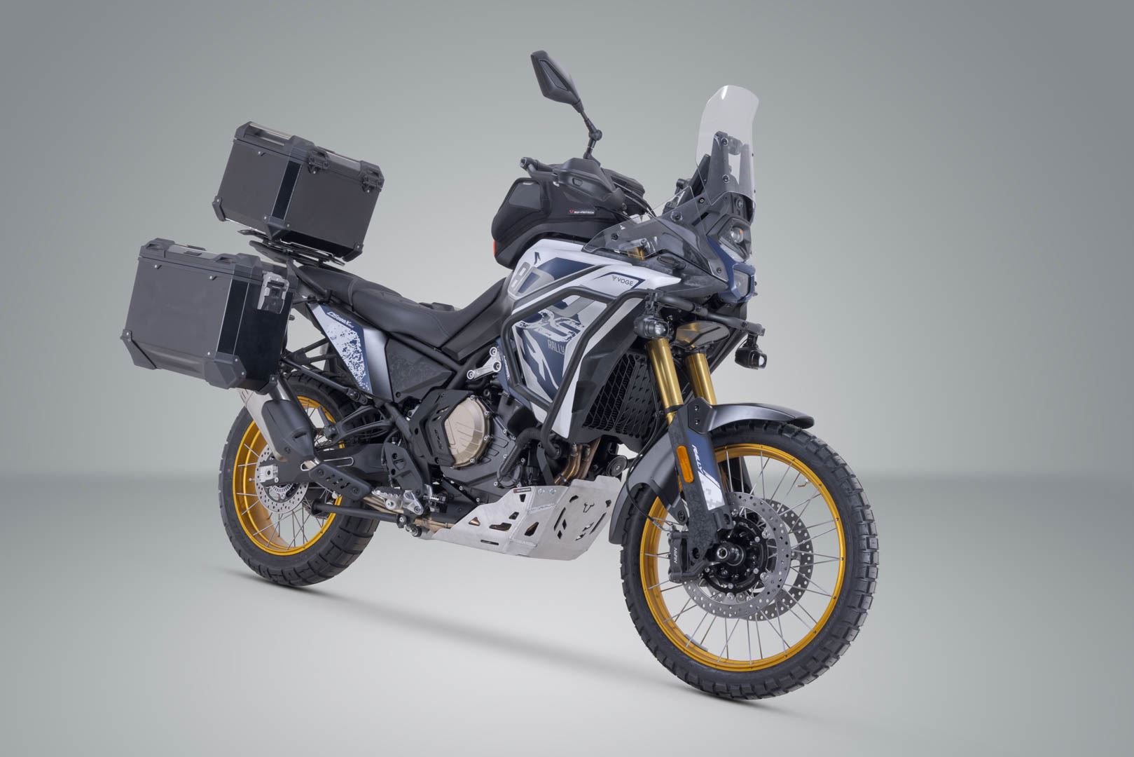 Adventure set TRAX ADV Black. Voge DS800X Rally (25-).