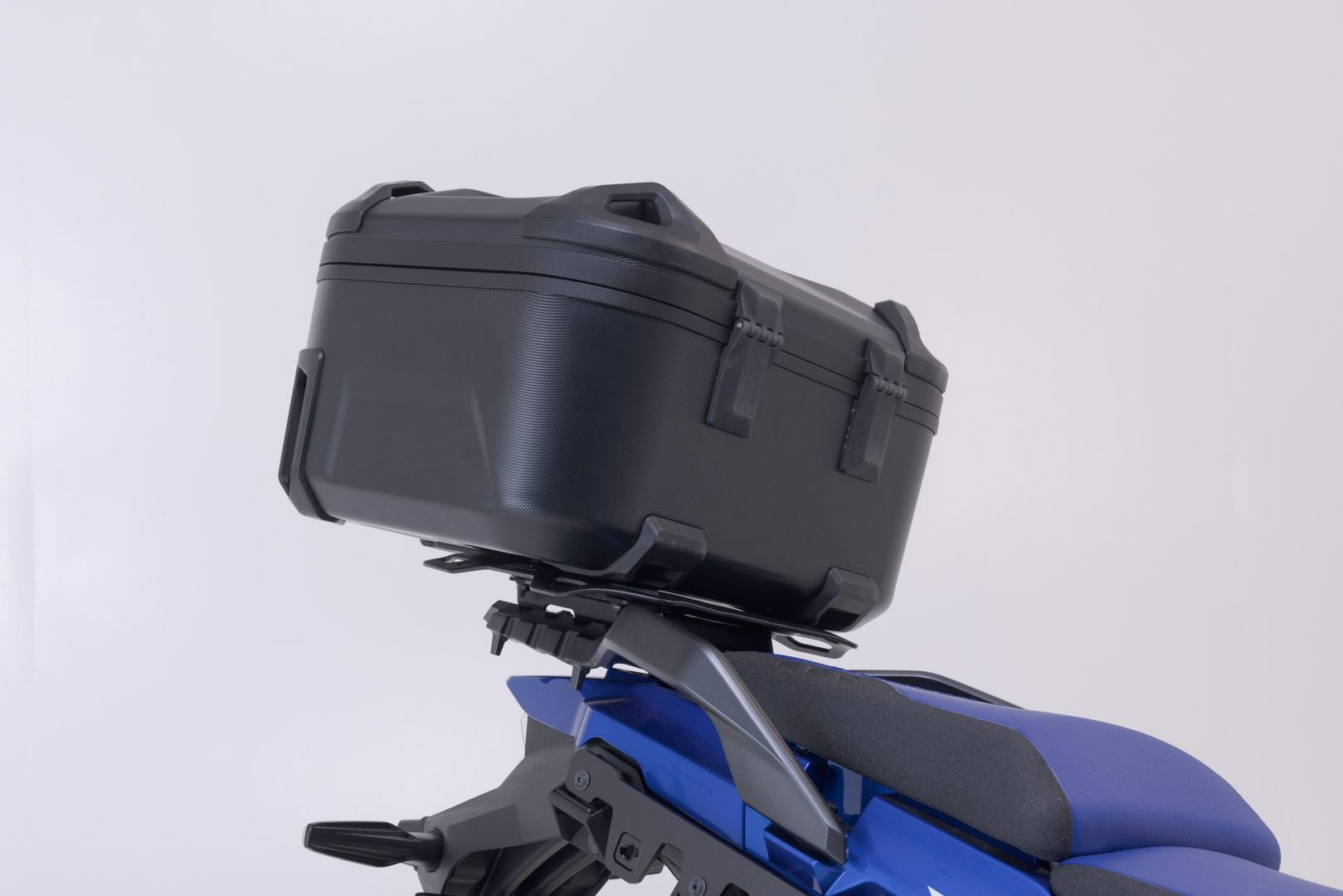 Adventure set DUSC Black. Suzuki V-Strom 1050DE (21-).