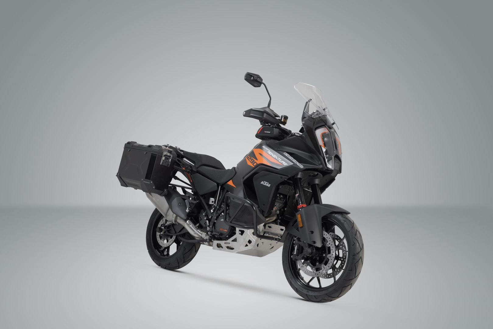 TRAX ADV aluminium case system Black. 45/37 l. KTM 1290 Super Adv (21-).