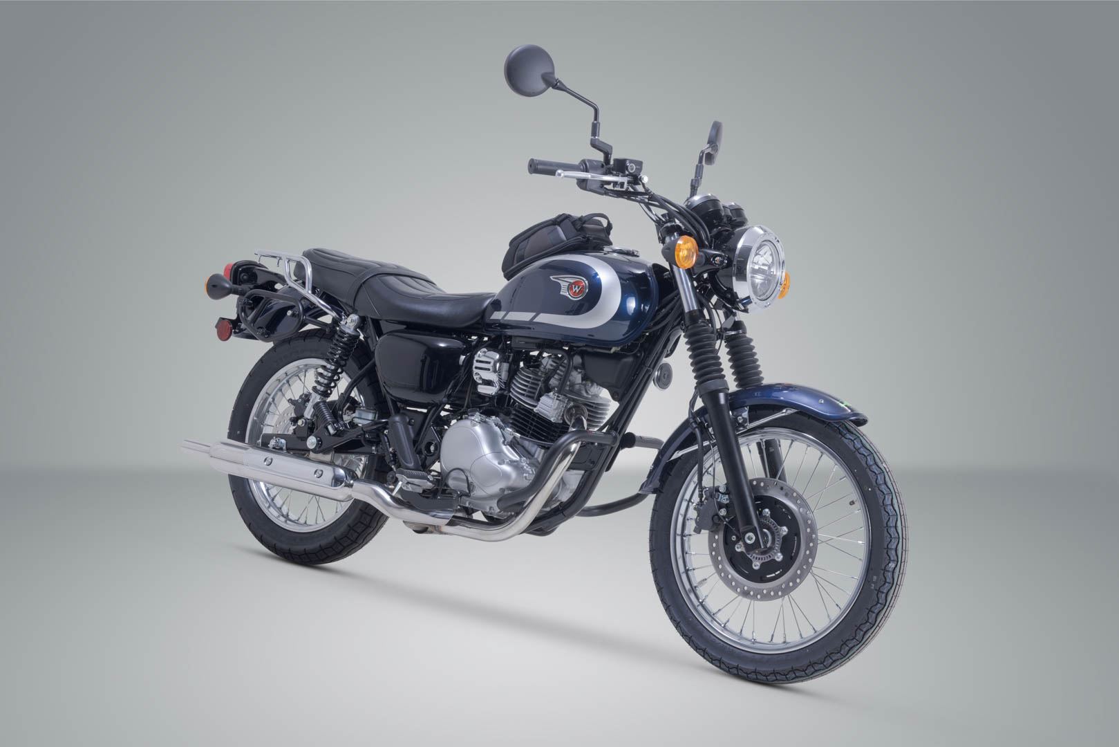 SLC right side carrier Kawasaki W230 (24-).