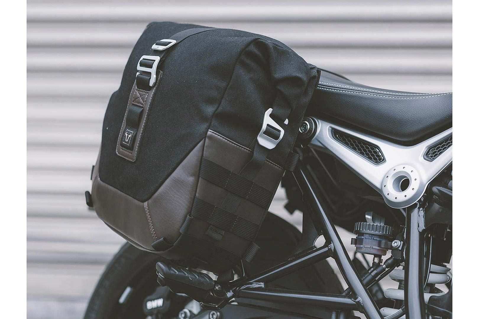Legend Gear Side Bag System LC BMW R nineT Racer (16-)