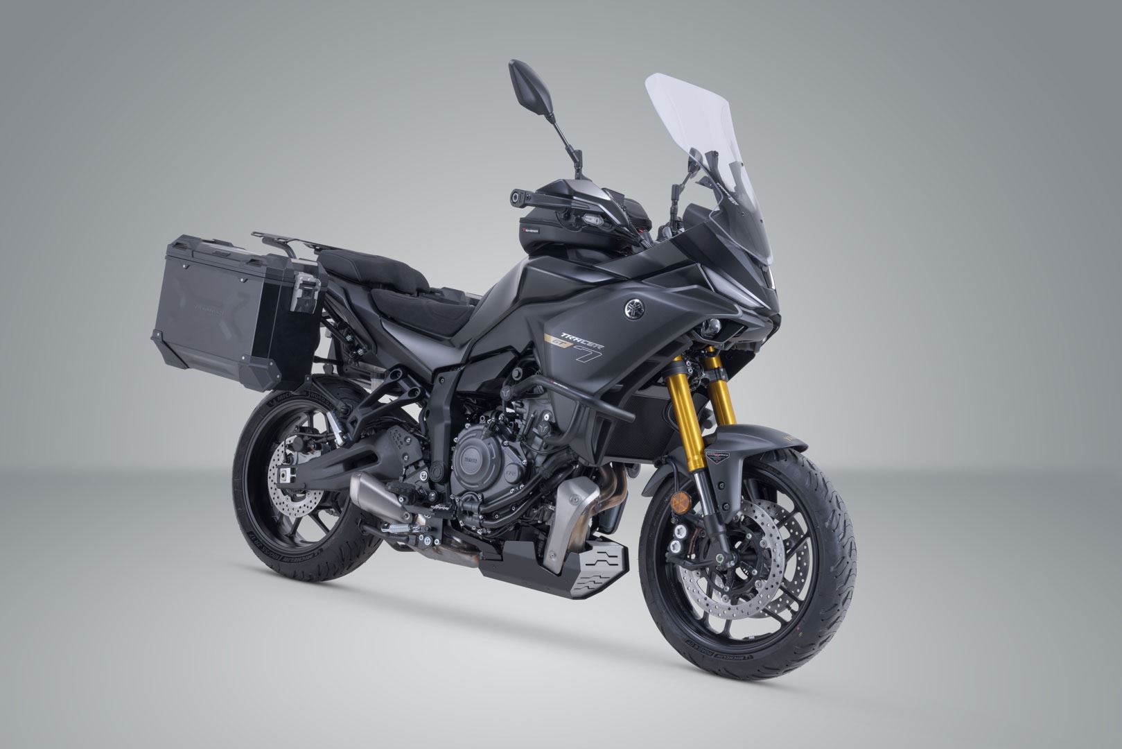 TRAX ADV aluminium case system Black. 37/37 l. Yamaha Tracer 7 / GT (25-).