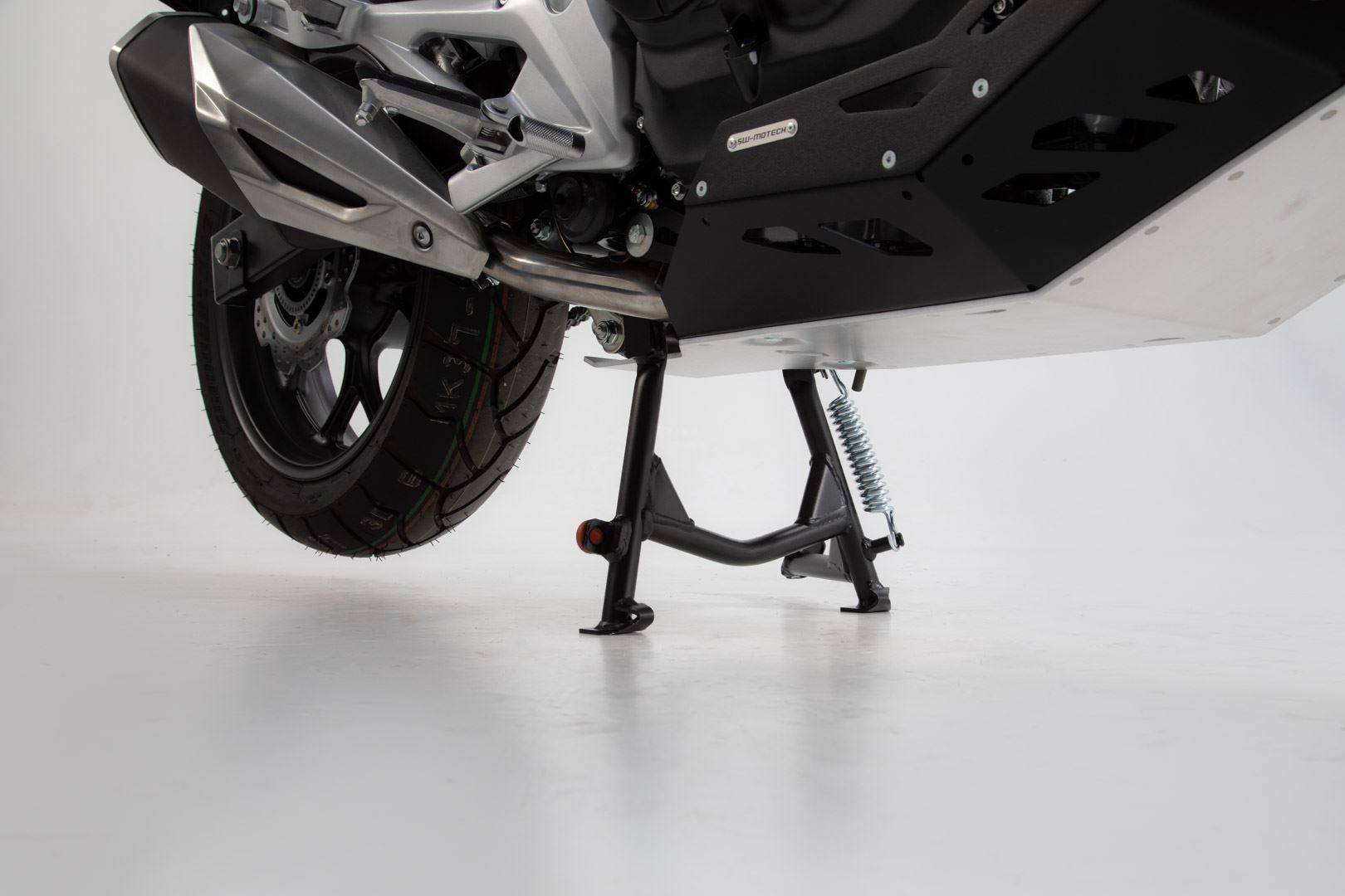 Centerstand Black. Honda NC700X (12-14) / NC750X (14-20).