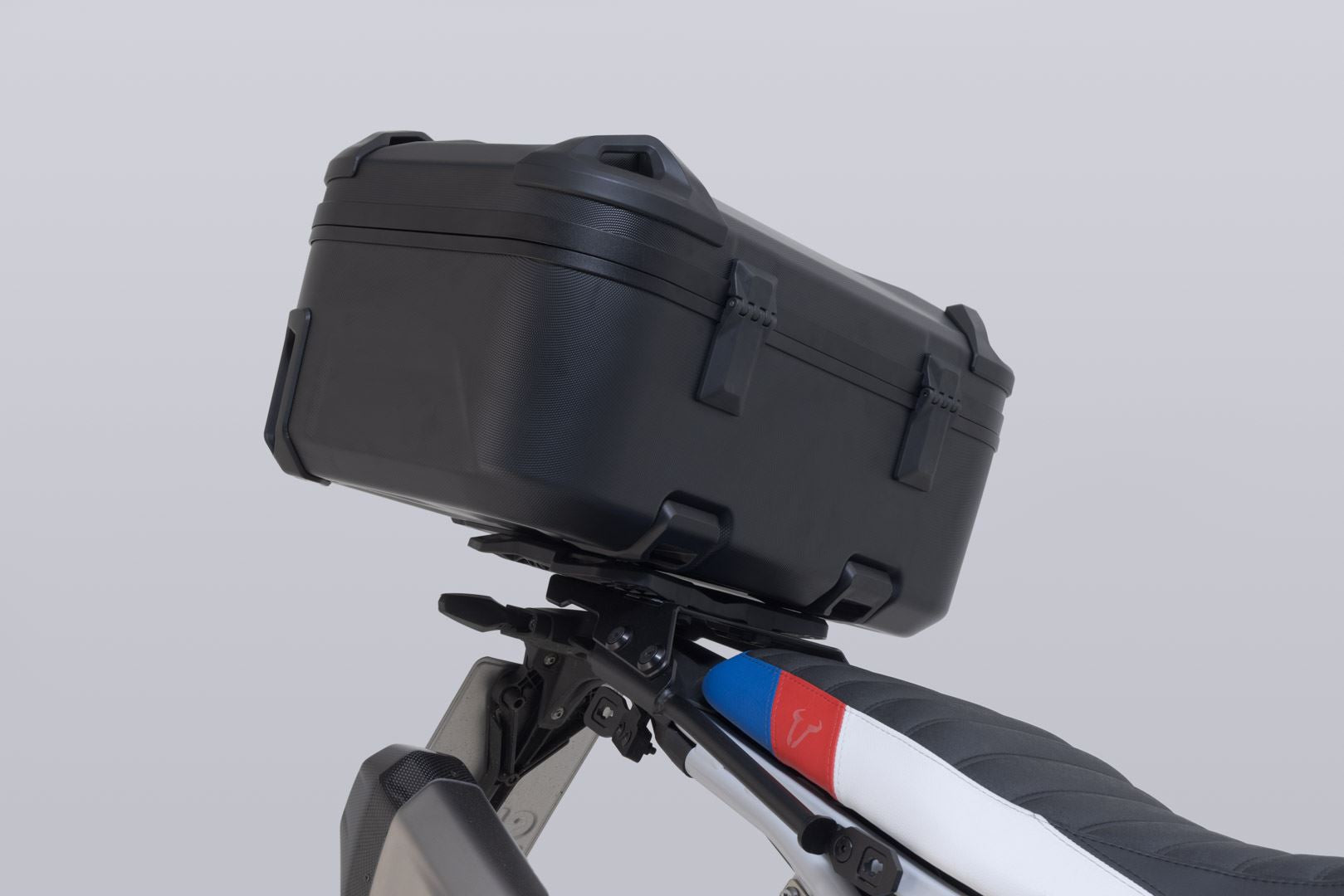 DUSC XL top case system Black. 55 l. Moto Morini X-Cape 650 (21-).