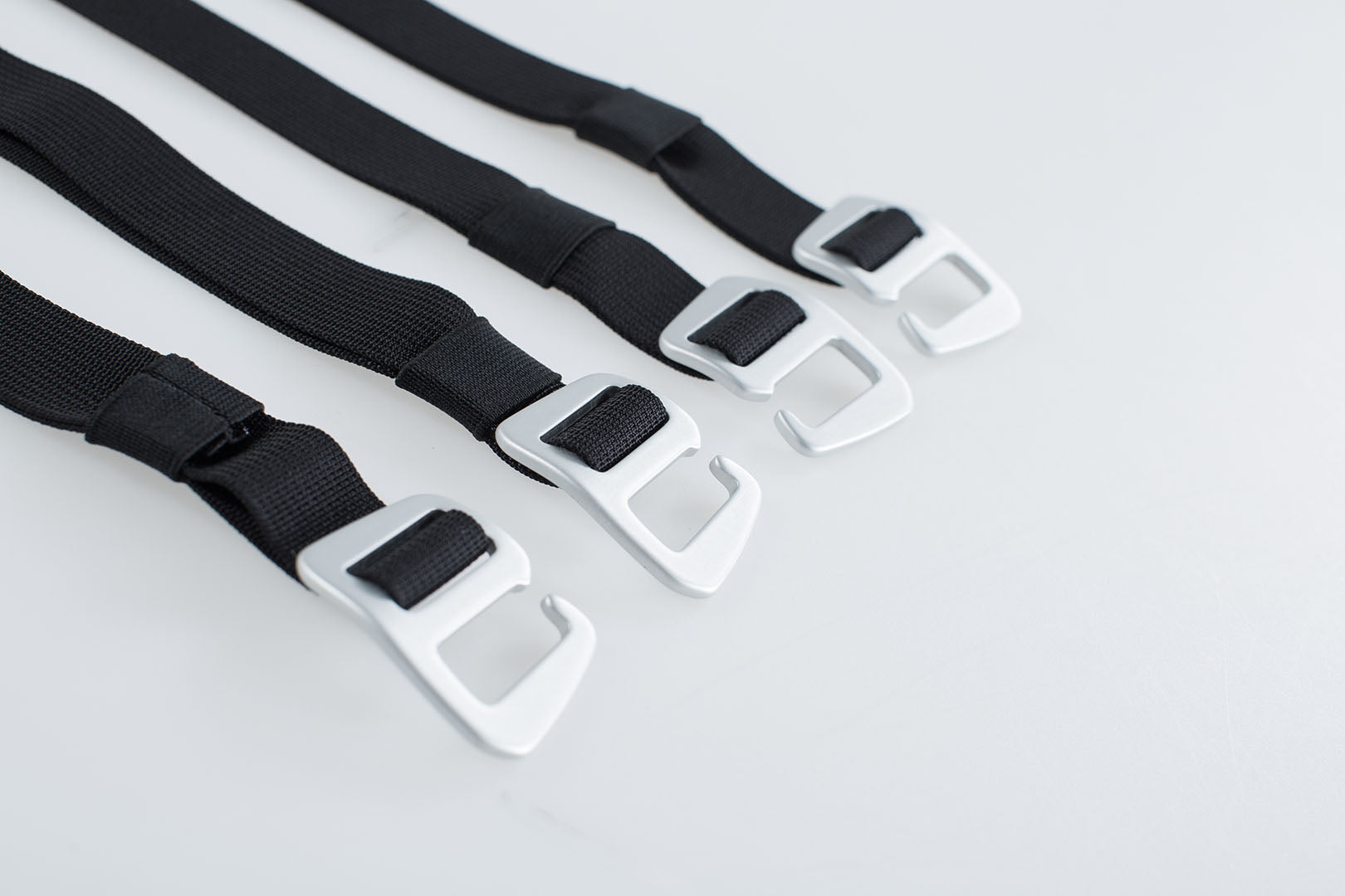 Legend Gear Strap Set 4 loop straps / 2 mounting straps