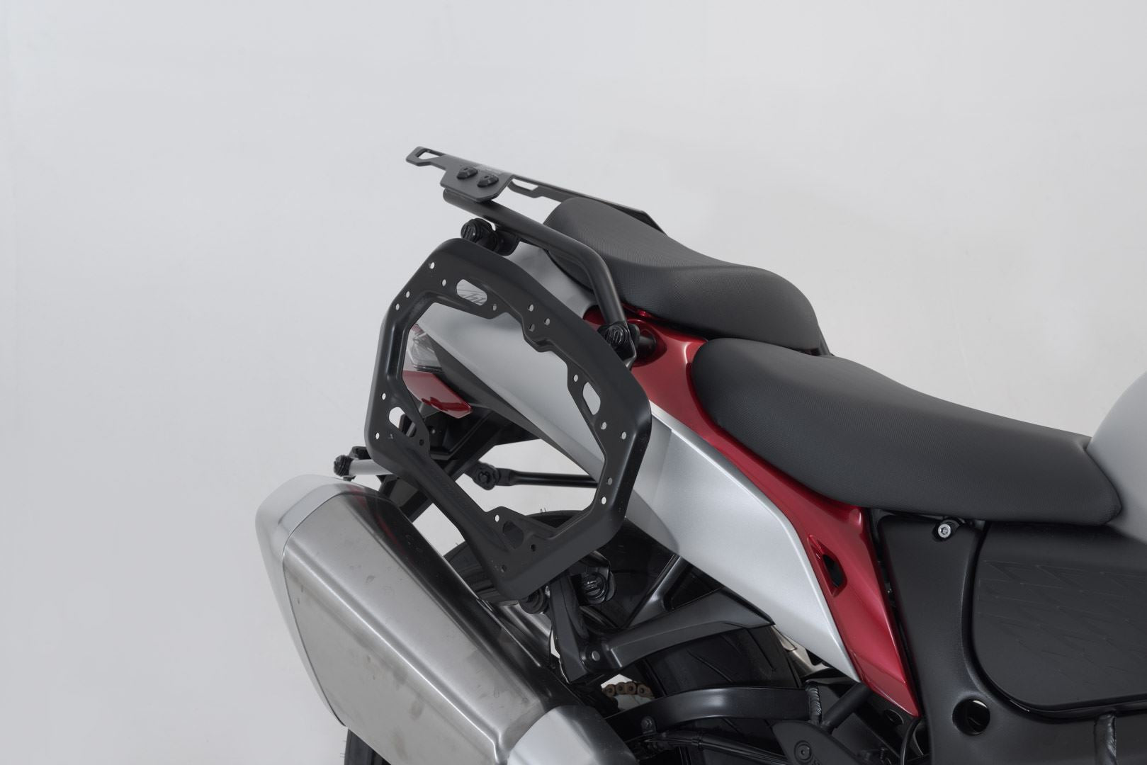 AERO ABS side case system 2x25 l. Suzuki GSX 1300 R Hayabusa (20-)