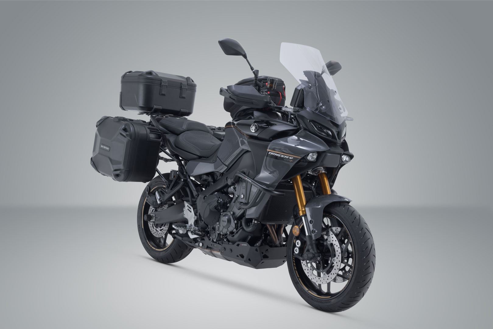 Adventure set DUSC Black. Yamaha Tracer 9 models (20-).