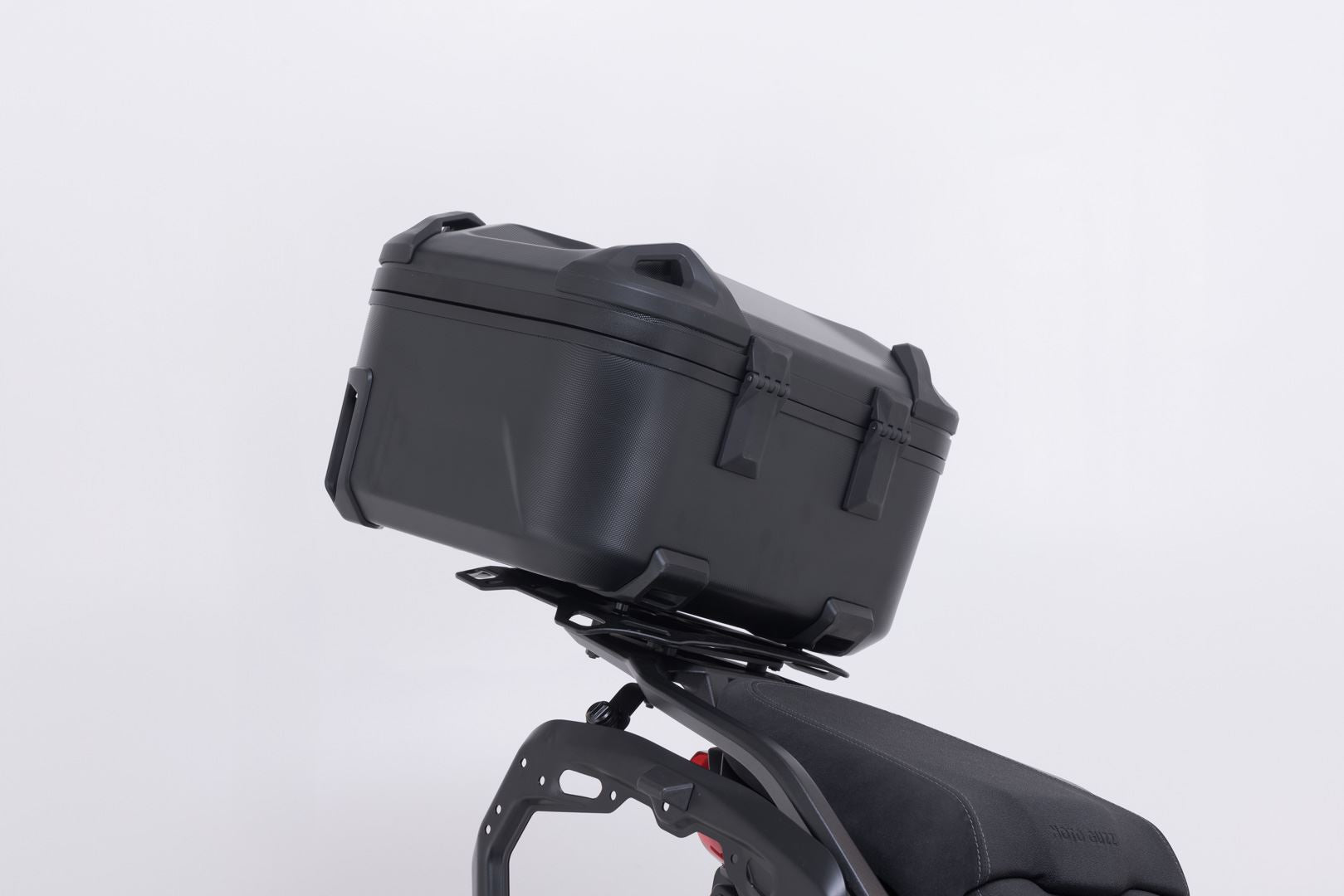 Adventure set DUSC Black. Moto Guzzi Stelvio (23-).