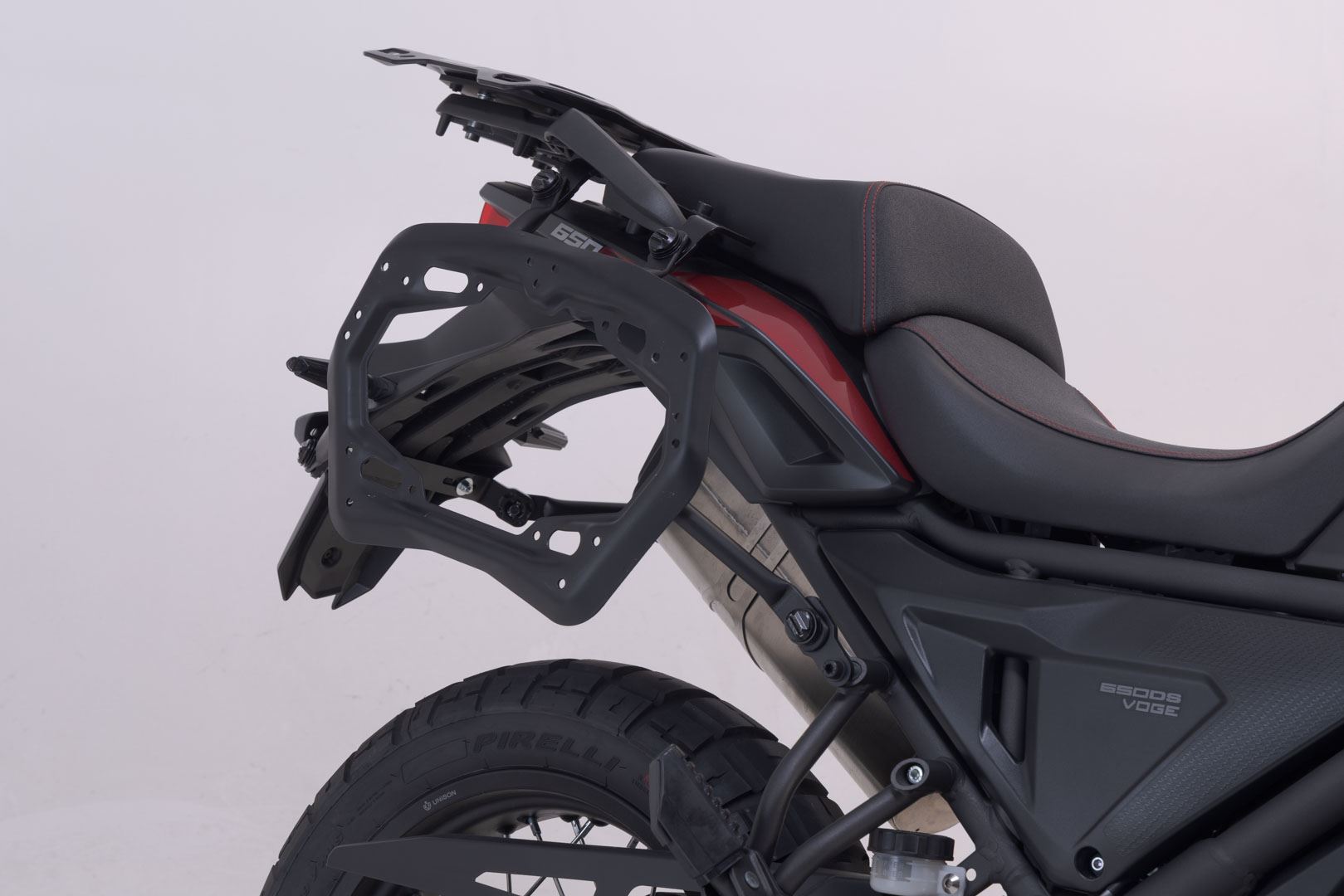 TRAX ADV aluminium case system Black. 37/45L. Voge 650 DS/X (22-).