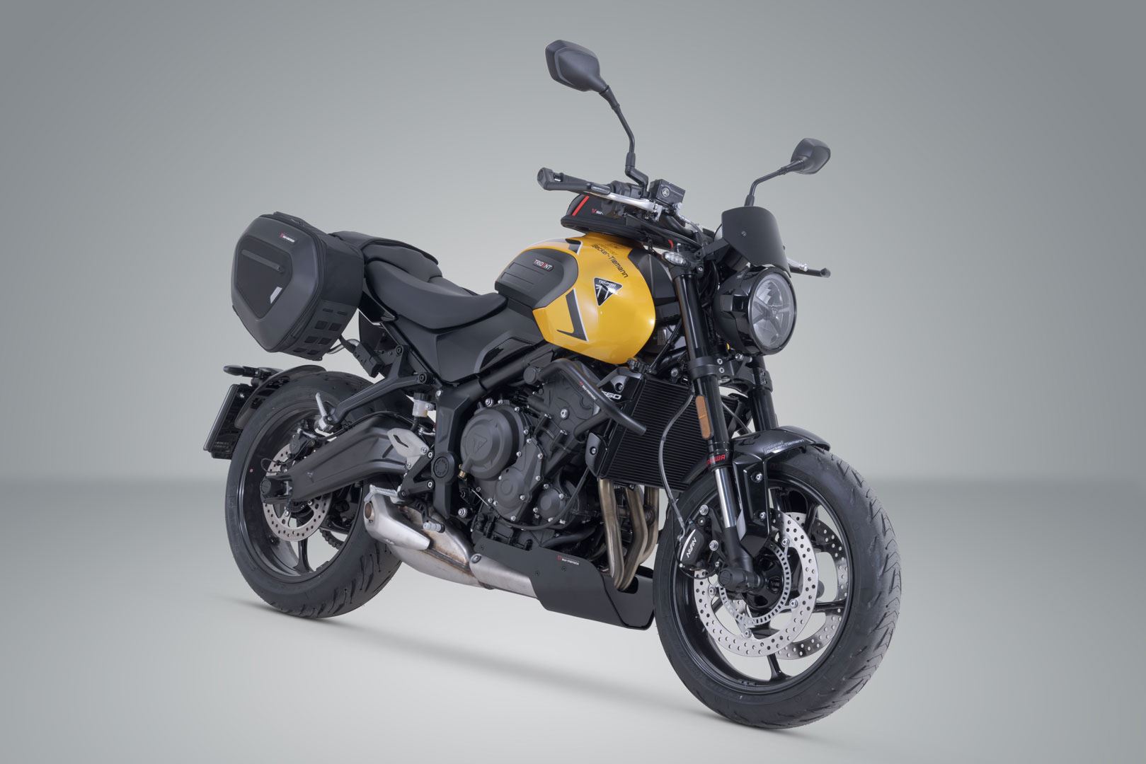 PRO BLAZE H saddlebag set Black. Triumph Trident 660 (25-).