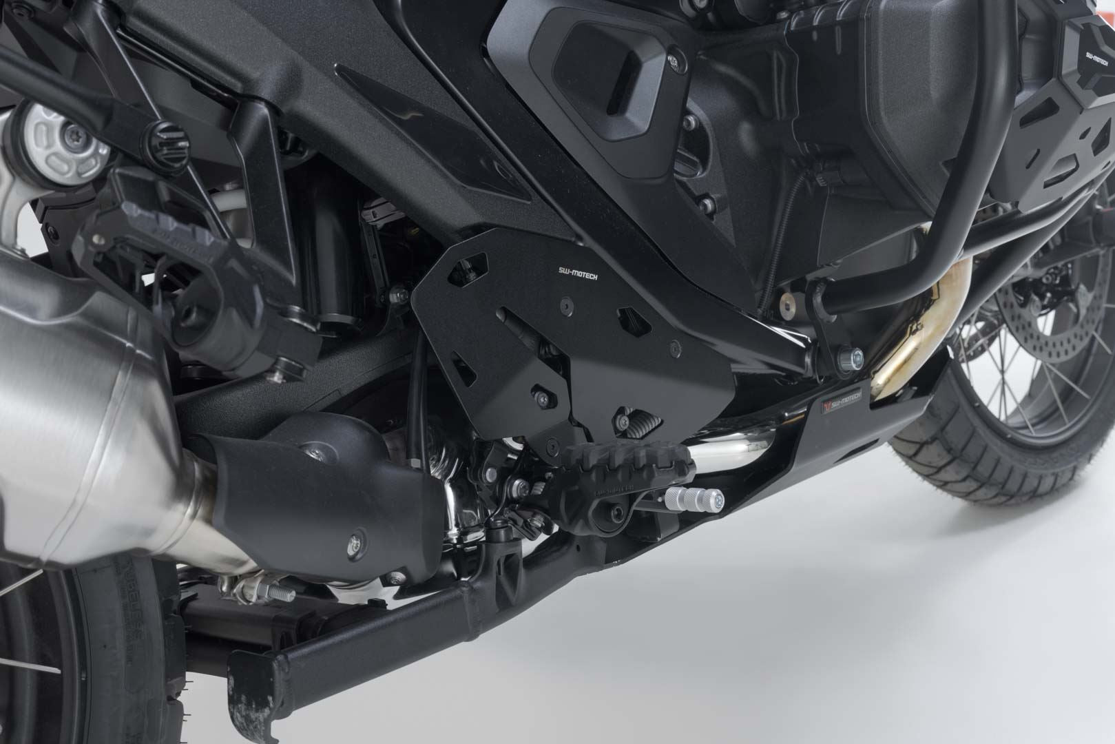 Heel protector BMW R 1300 GS (23-) Black