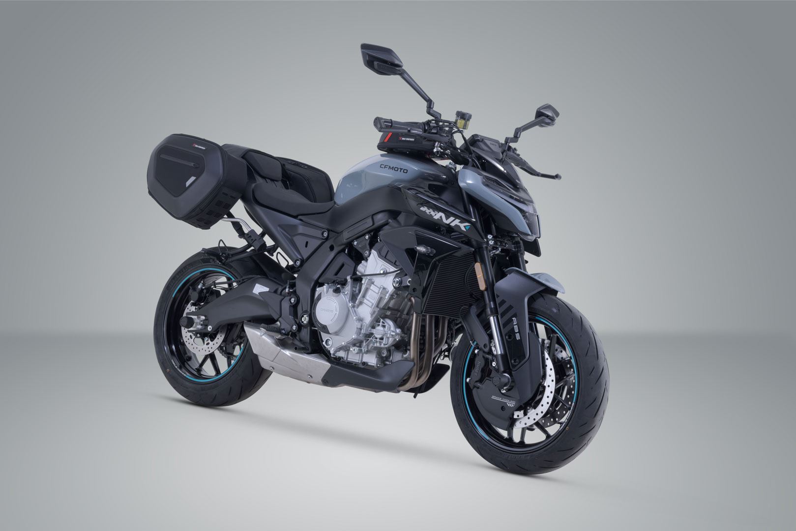 PRO BLAZE H saddlebag set Black. CFMoto 675NK (25-).