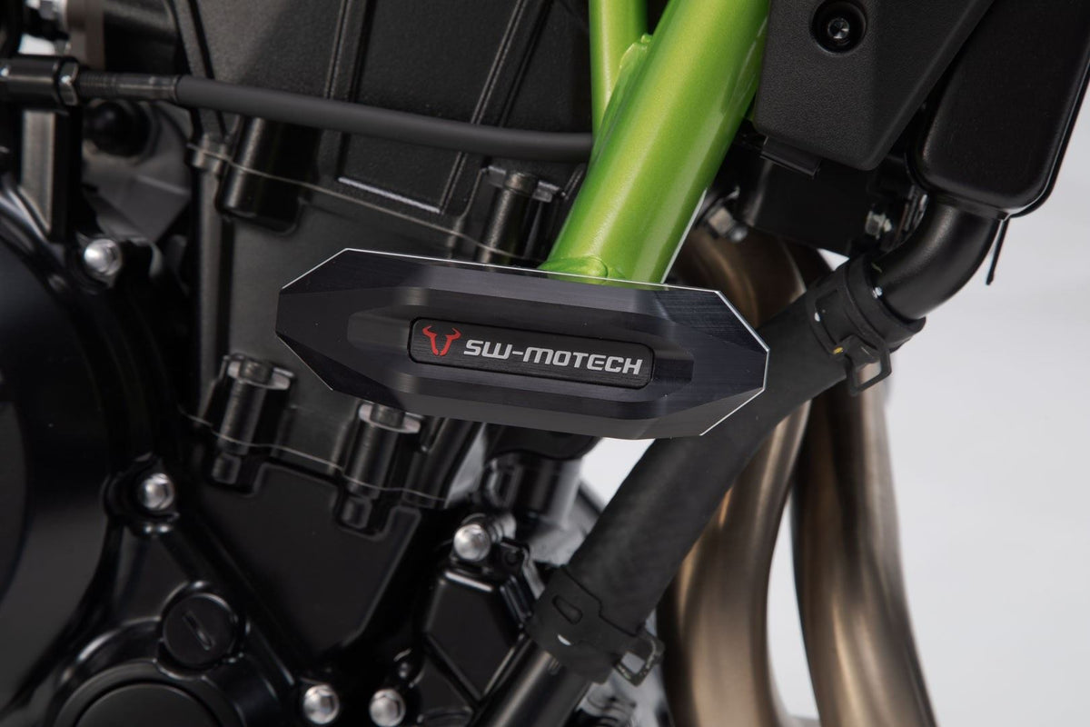 Frame slider kit Black. Kawasaki Z650 (16-) / Z650RS (21-).
