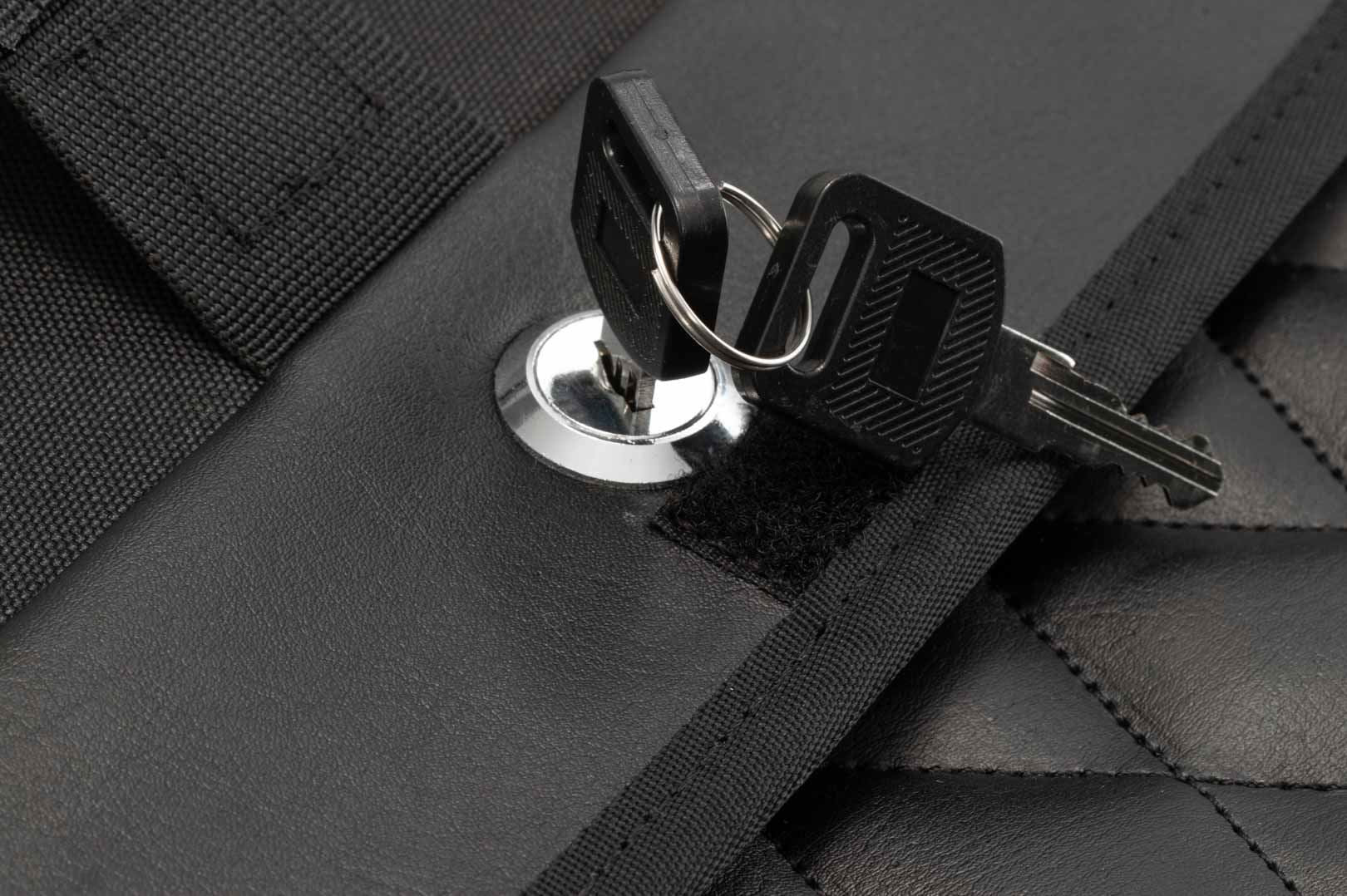 Legend Gear Lock Set 2 locks/2 keys Simultaneous locking For LH