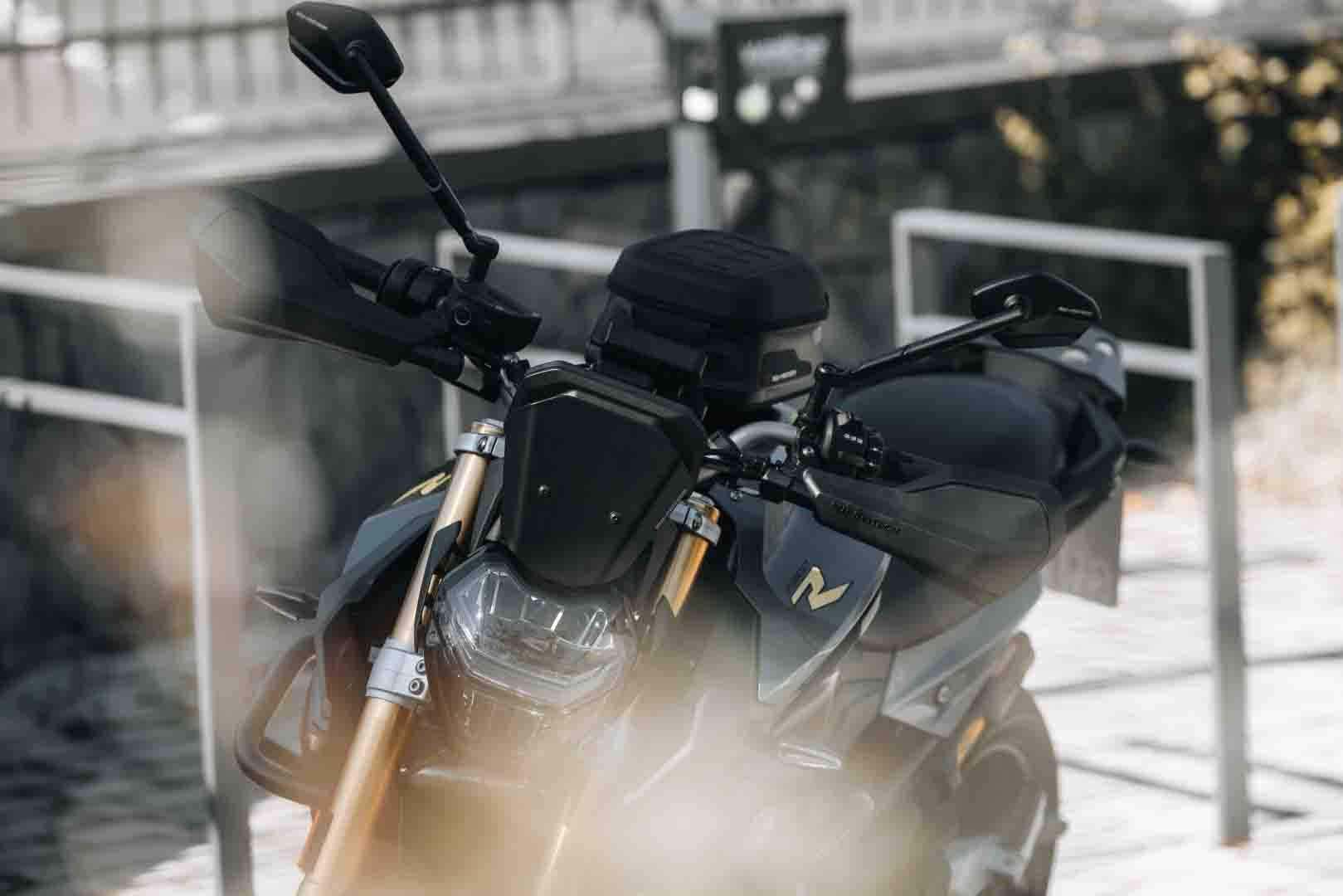 Sport handguard kit Black. BMW F 450 GS (25-).
