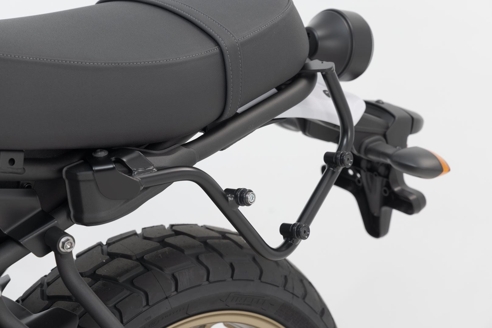 SLC Side Carrier Left Yamaha XSR700 (15-) / XSR700 XT (19-)