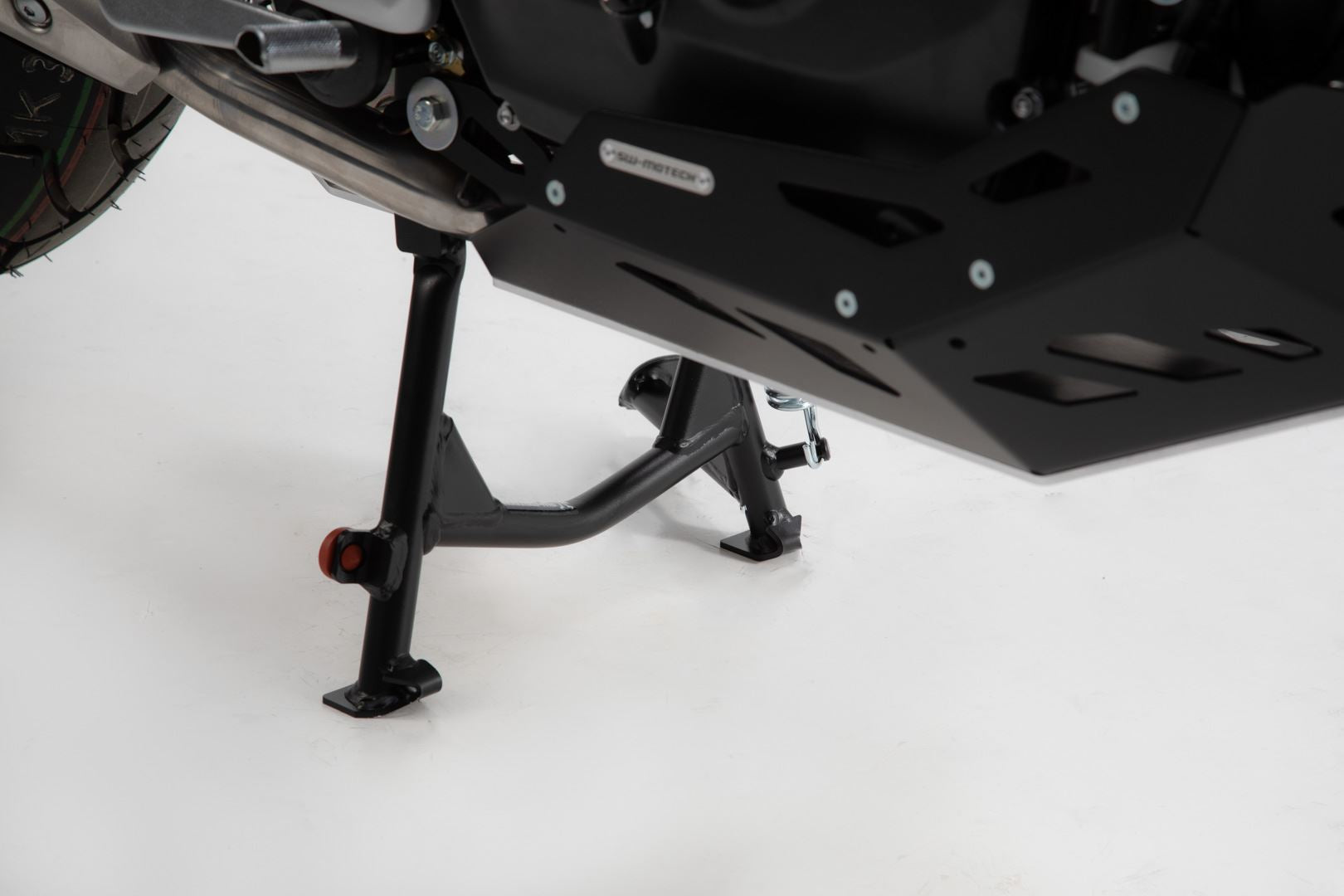 Centerstand Black. Honda NC700X (12-14) / NC750X (14-20).
