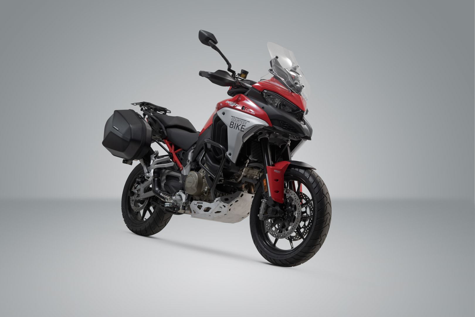 AERO ABS side case system US model 2x25 l. Ducati Multistrada V4 (20-).