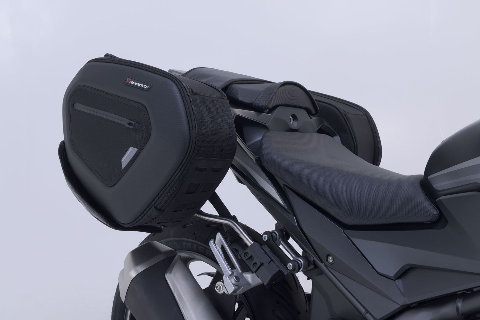PRO BLAZE H saddlebag set Honda CBR300R, CBR500R/ CB500F (16-) Black