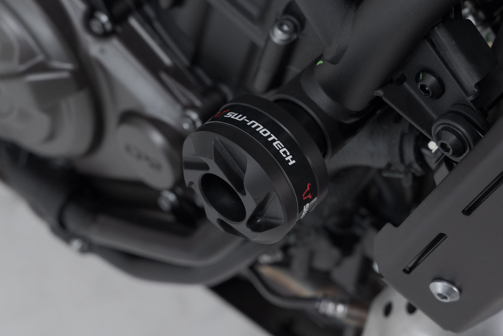 Frame slider kit Black. Yamaha XSR700 (15-) / XTribute (19-).
