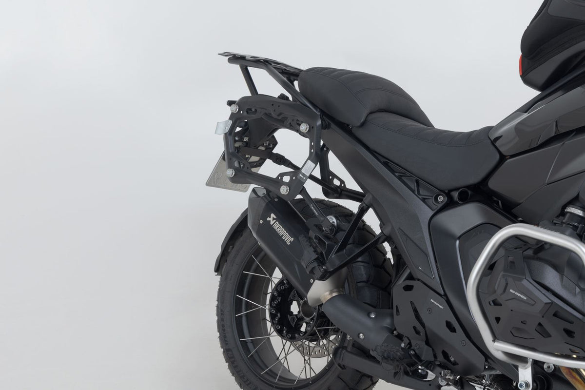 Akrapovic Slip On exhaust system Black. BMW R 1300 GS (23-), R 1300 GS Adv (24-).