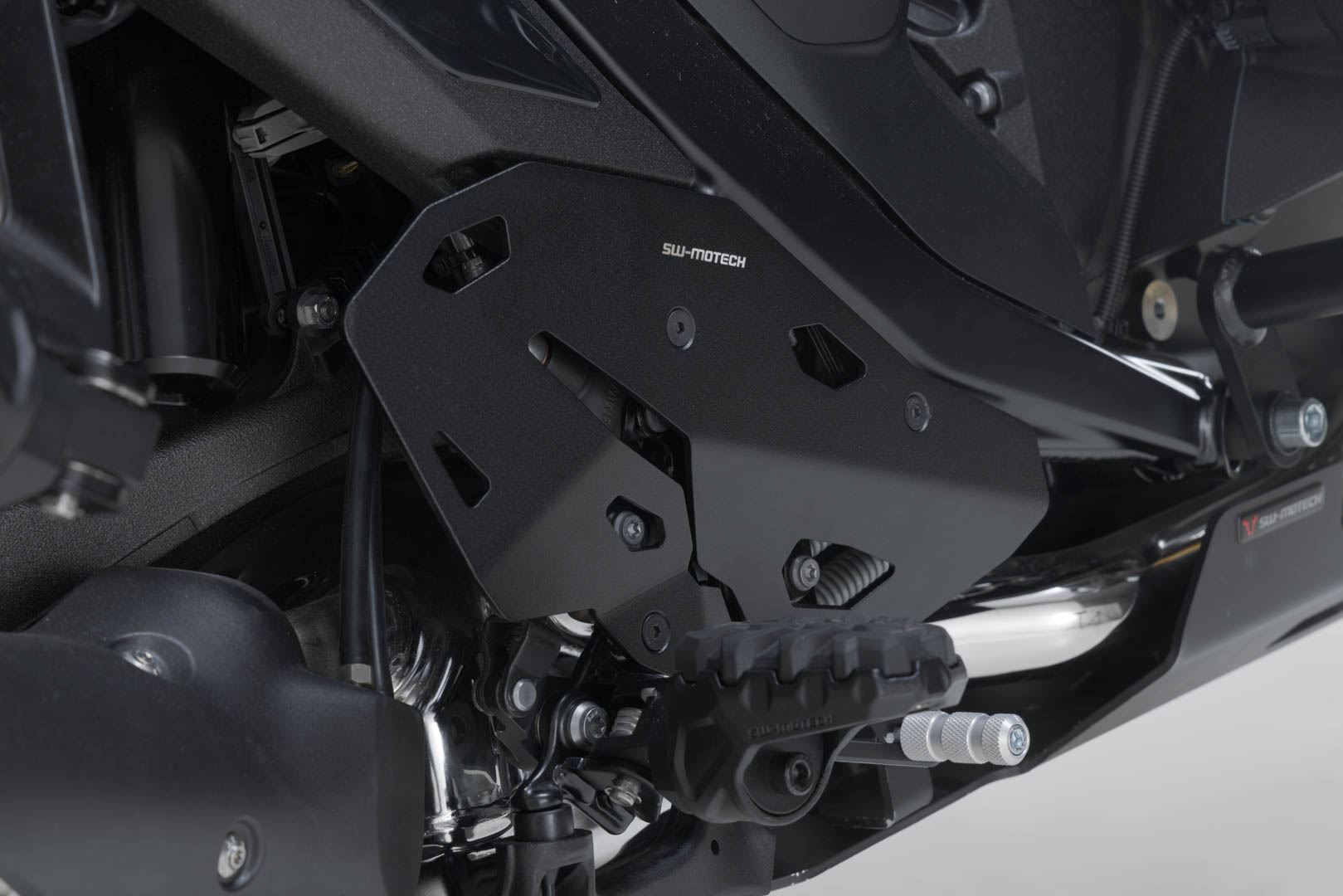 Heel protector BMW R 1300 GS (23-) Black