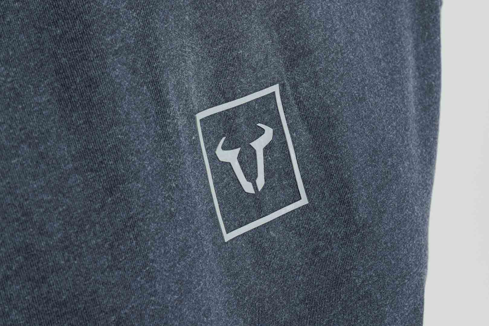 T-Shirt Unisex  Riders Line Dark Grey. Optic Wash. Unisex. Size S.