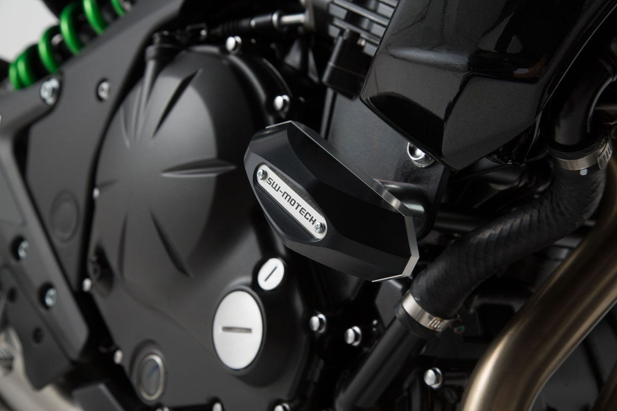 Frame slider kit Black. Kawasaki ER-6n (11-17).