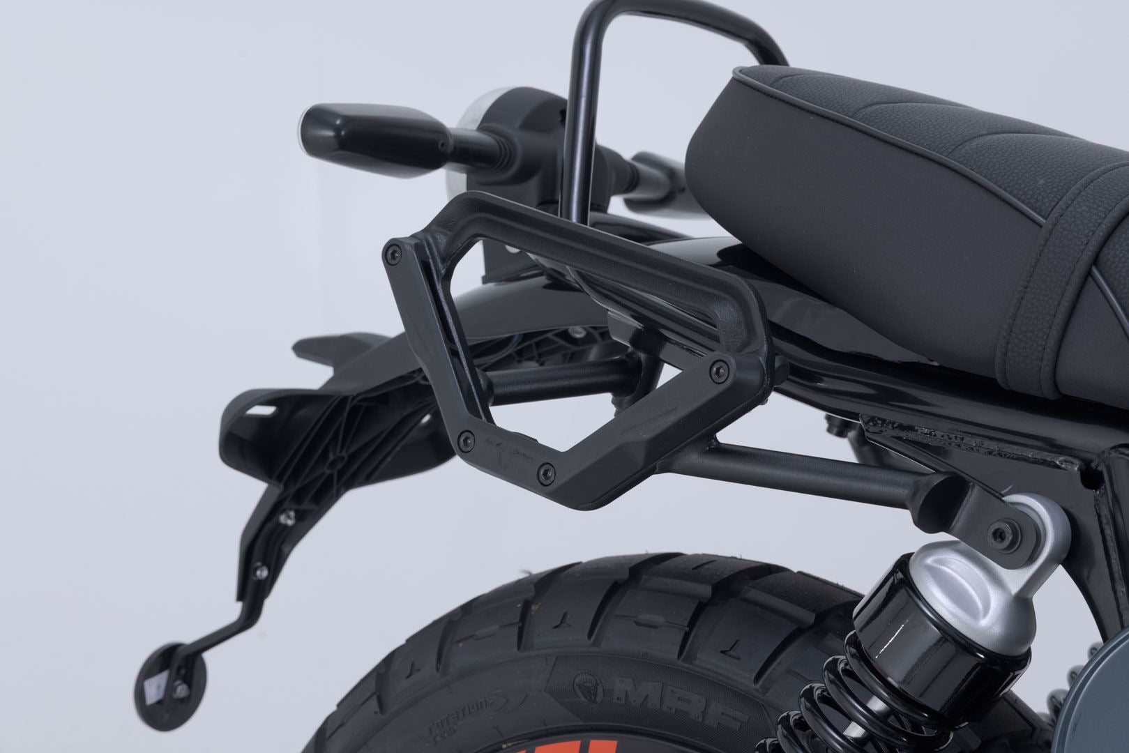 Side Bag WP system V-LOC 16/11 l. Royal Enfield Bear 650 (23-).