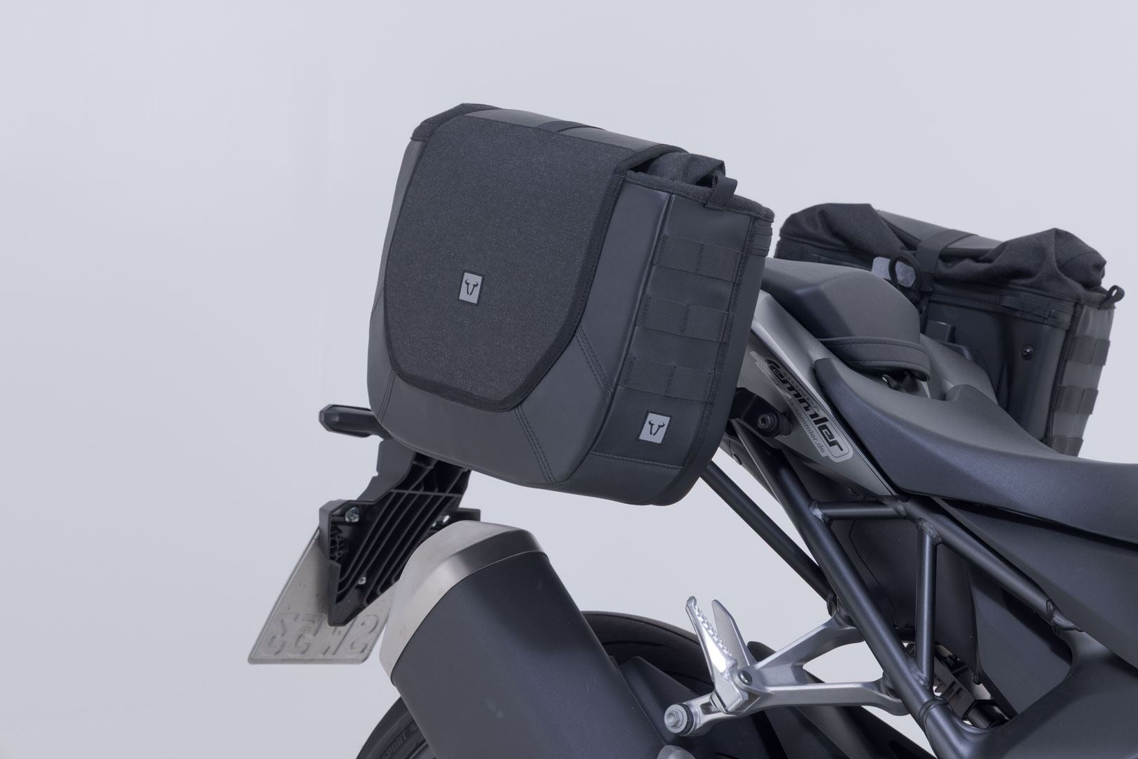 Side Bag WP system V-LOC 16/11 l. Honda CB1000 Hornet (24-).