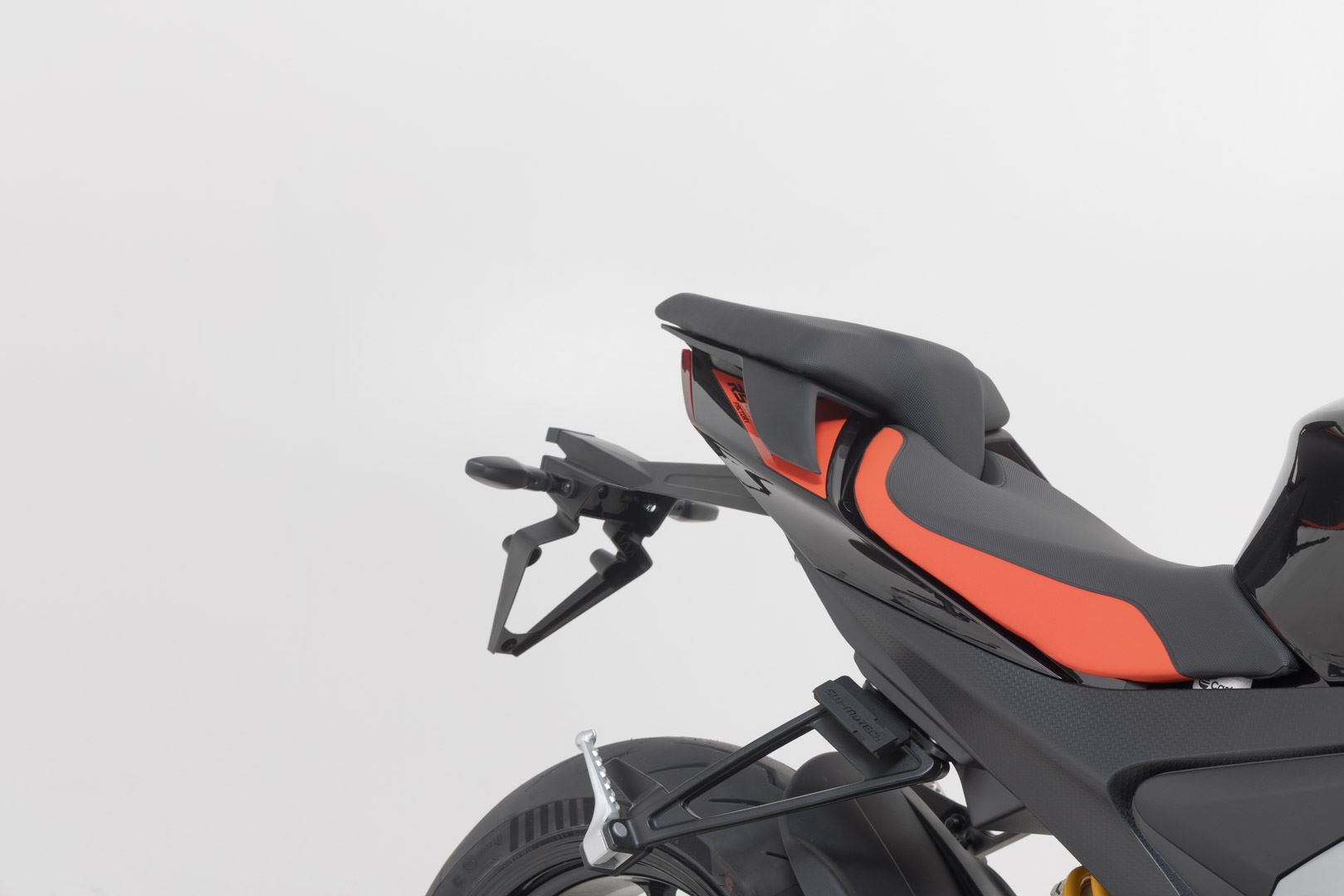 PRO BLAZE H saddlebag set Black. Aprilia RS 660 Extrema (23-).