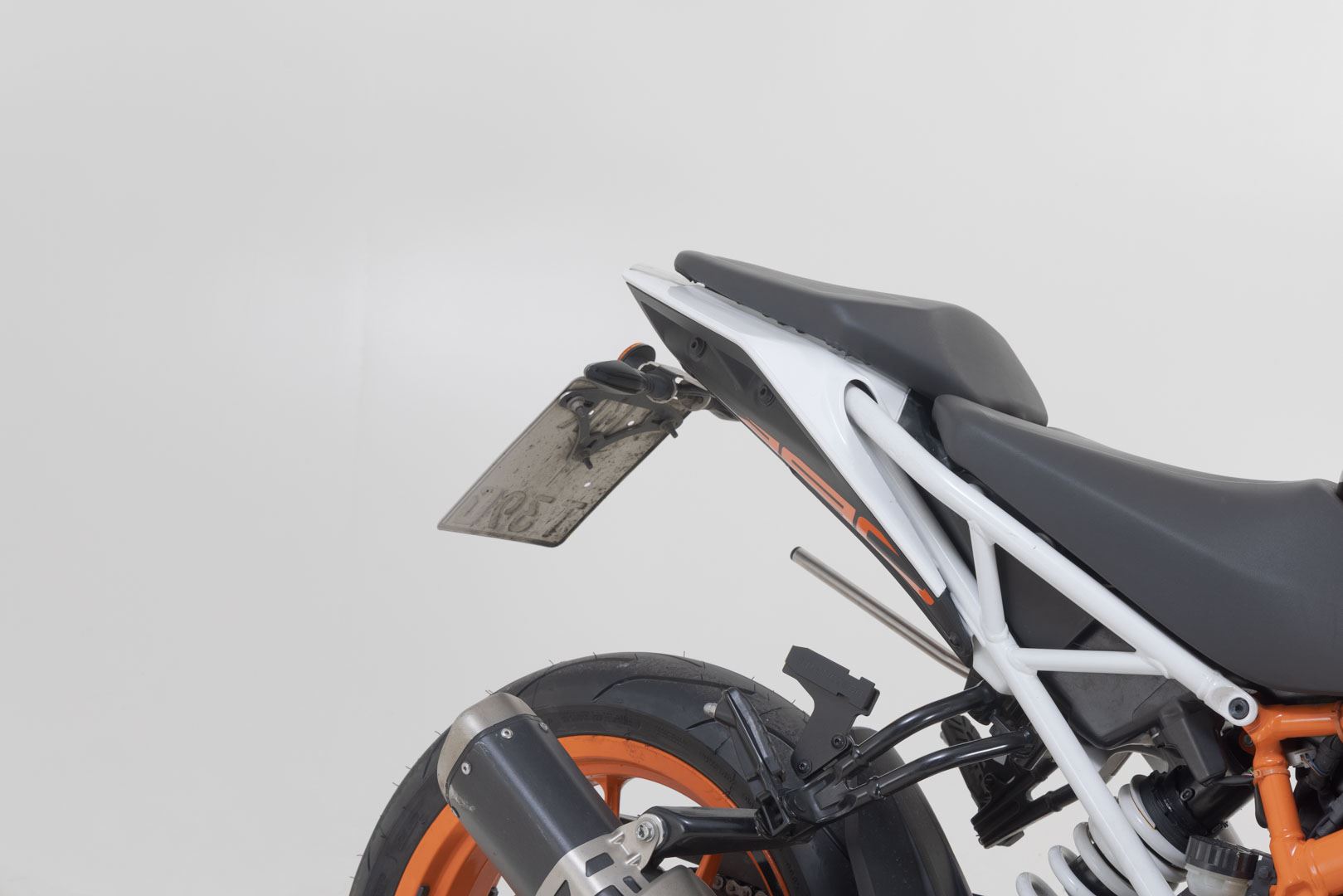 PRO BLAZE H saddlebag set Black. KTM 125 / 390 Duke (17-23).
