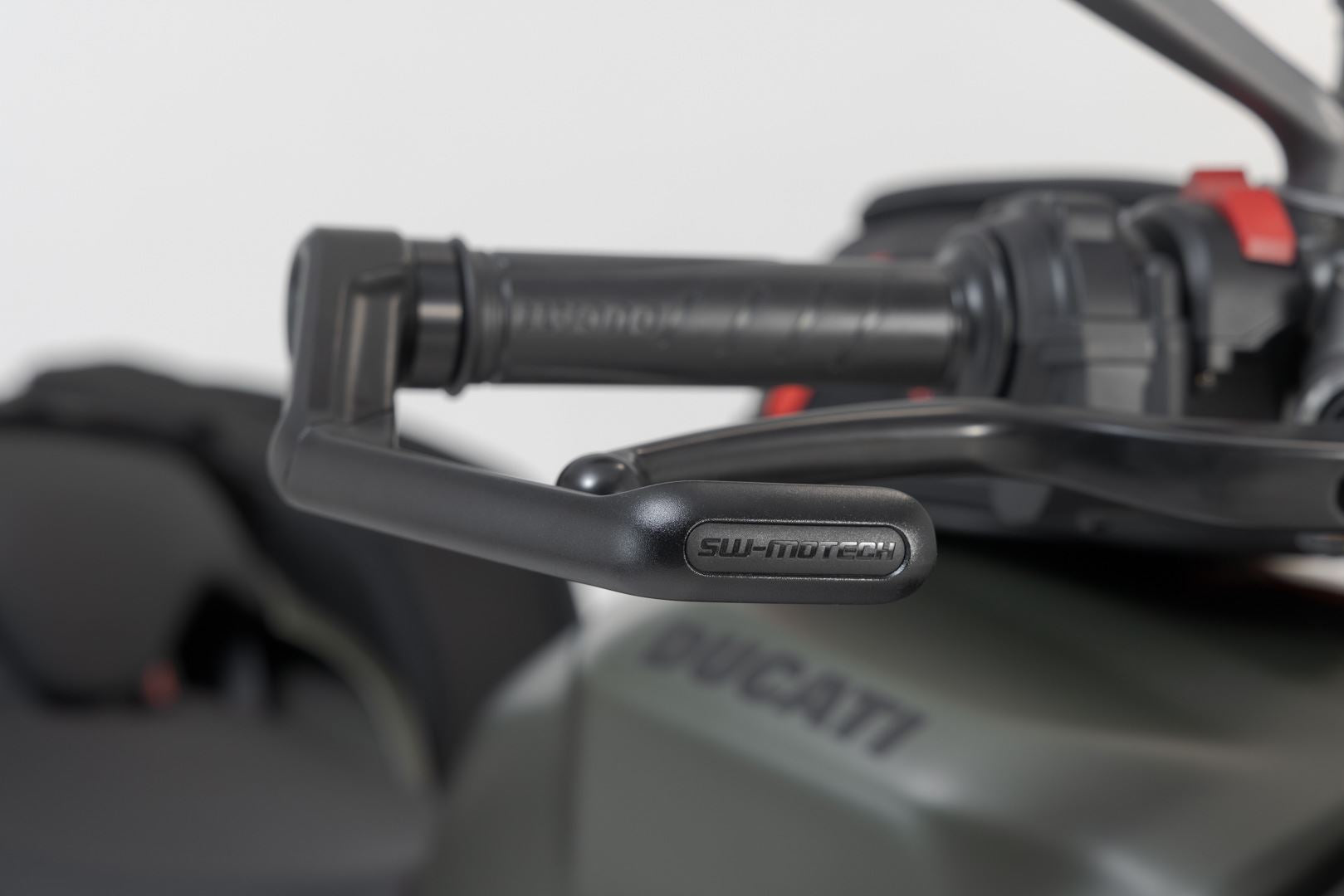 Lever guards Black. Ducati Streetfighter V2 Triumph Daytona.